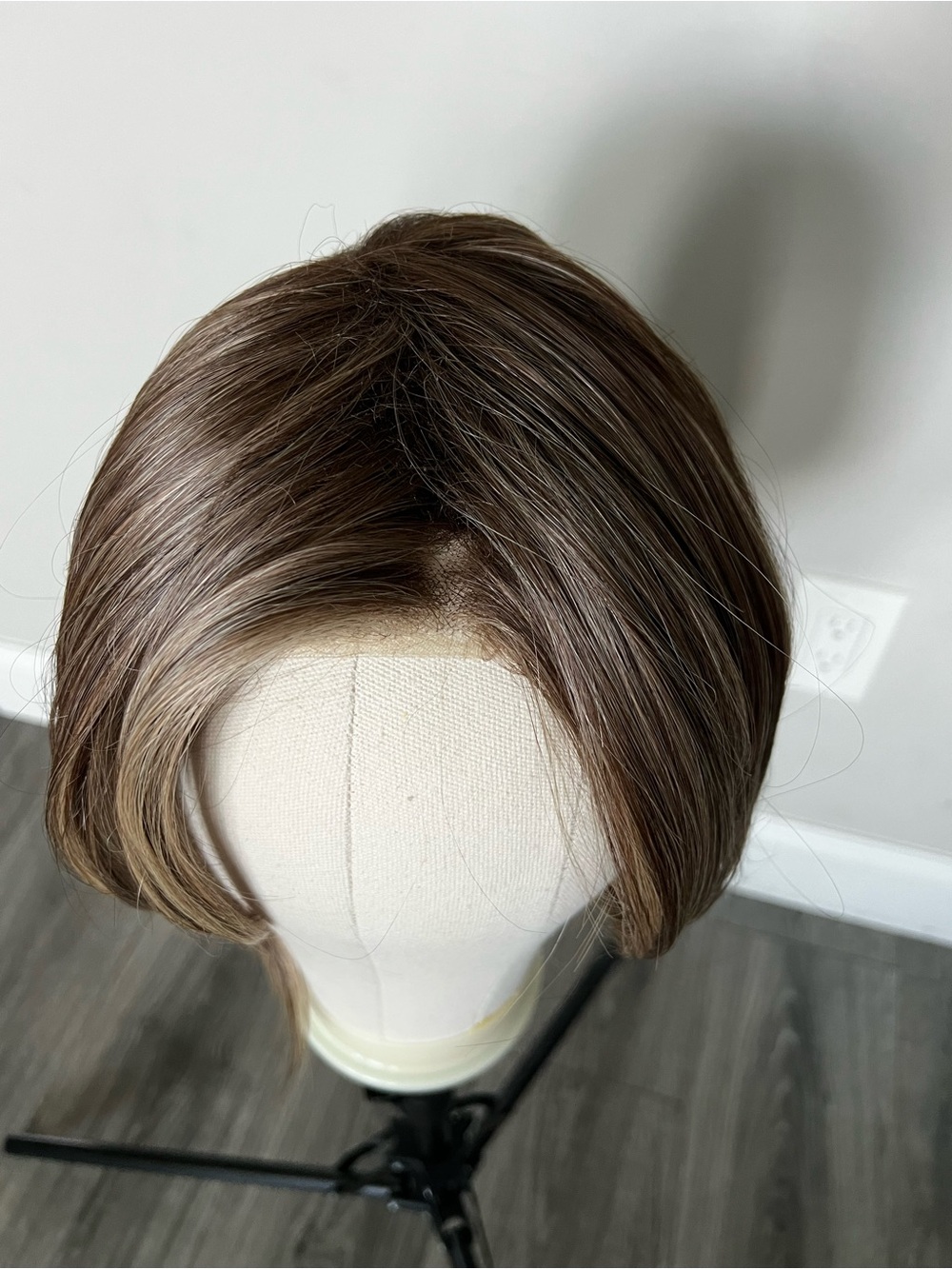 13โ Layered Bob Lace Front Wig in Light Brown with Subtle Highlights - Picture 8 of 15